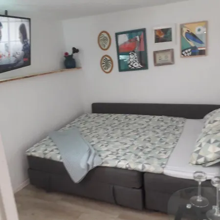 Apartamento Trini La Jaca Exterior photo